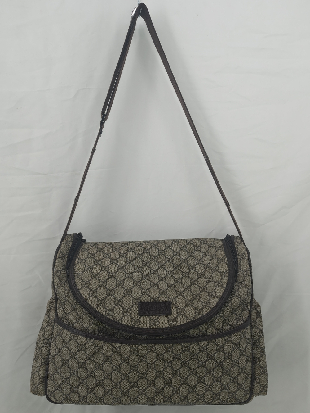 Gucci Beige Monogram Canvas Shoulder Bag with Brown Trim - Picture 2 of 16